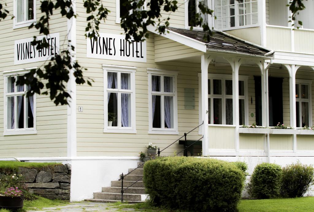 Visnes Hotel Stryn Exterior photo